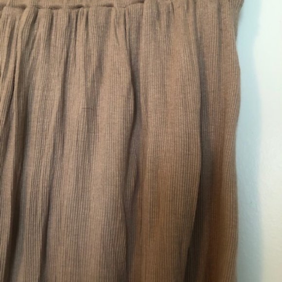 Arc & Co. Maxi Skirt - Picture 3 of 7
